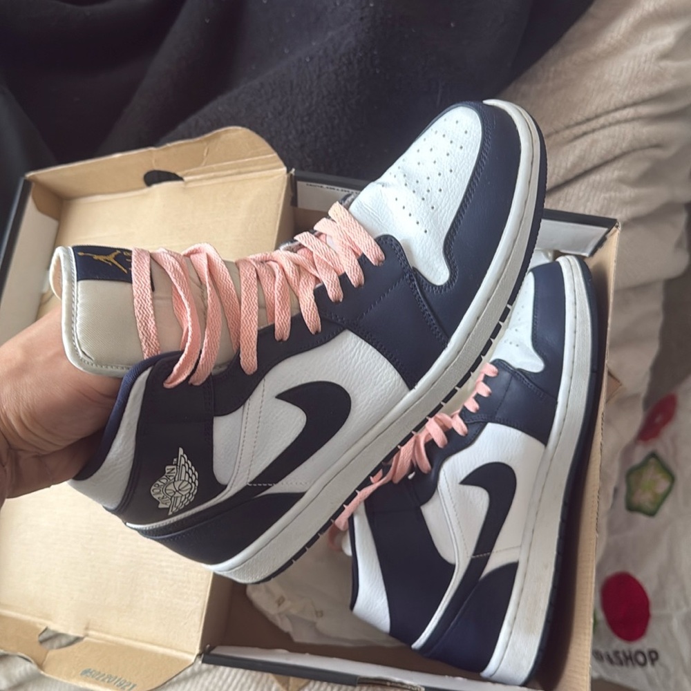 Jordan 1